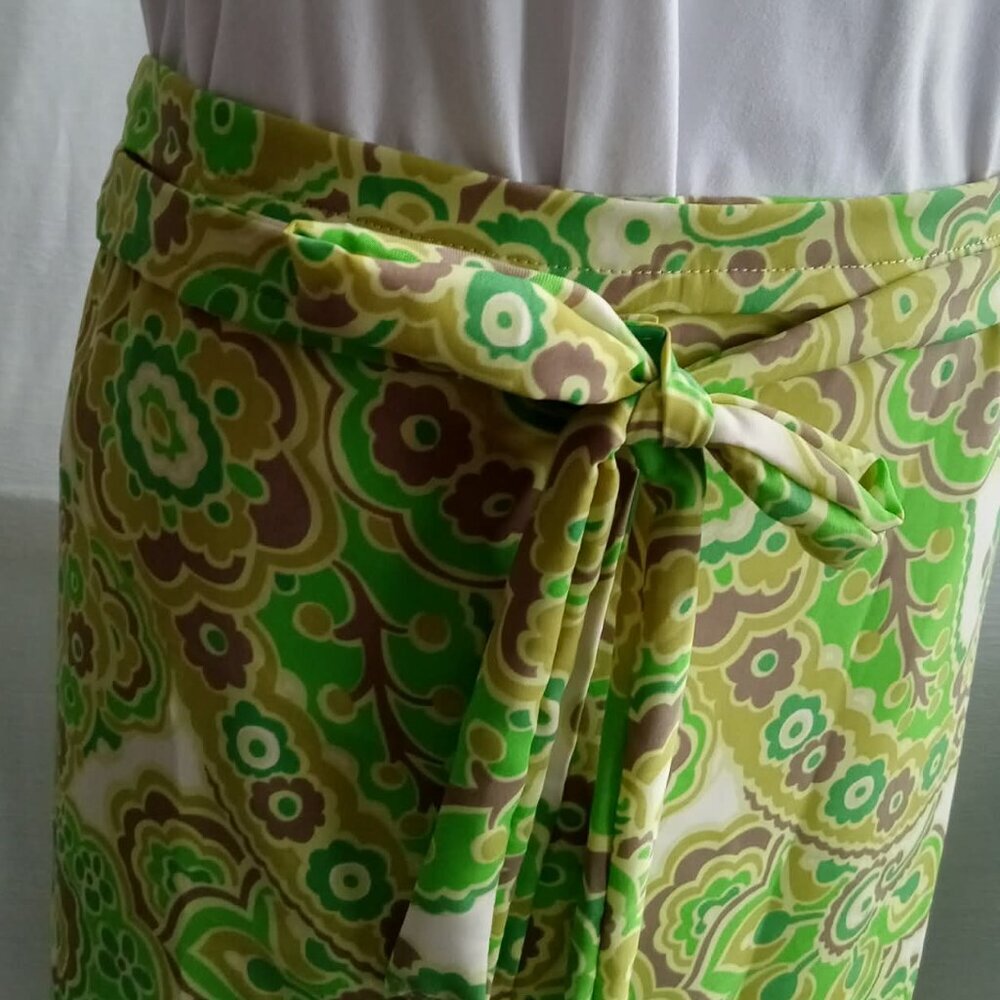 Unique handmade skirt - Wrap skirt, paisley design and flowers